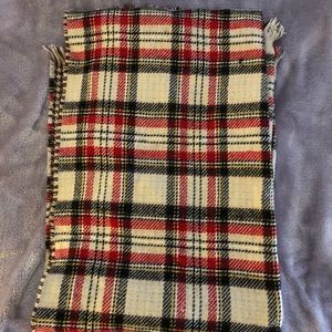 Houndstooth and plaid reversible blanket scarf